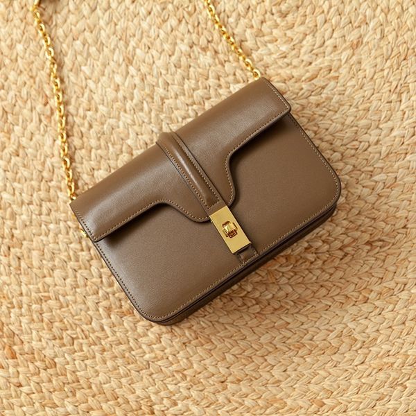 leather chain small square bag 2021 new korean xiaozhong leather shoulder bag large capacity slant across women s bag factory
leather chain small square bag 2021 new korean xiaozhong leather shoulder bag large capacity slant across women s bag factory