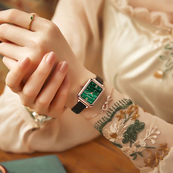 women watch peacock green luxury ladies quartz watches stainless steel ultra-thin casual ladies wristwatch gift for girlfriend wife valentin, Slivery;brown
women watch peacock green luxury ladies quartz watches stainless steel ultra-thin casual ladies wristwatch gift for girlfriend wife valentin, Slivery;brown