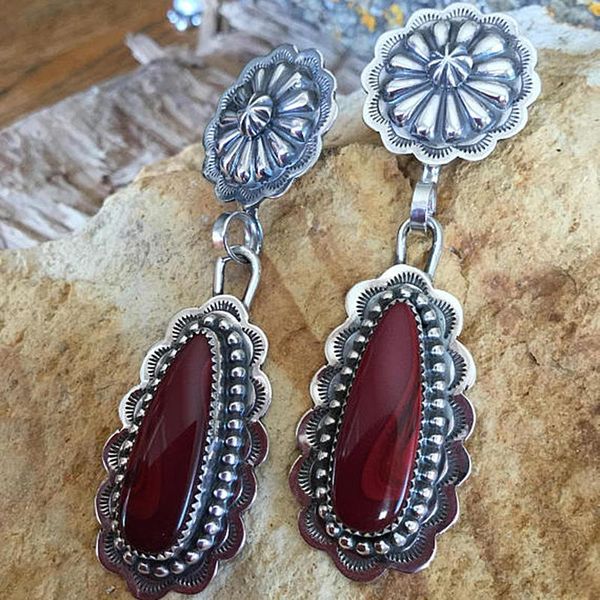 dangle & chandelier vintage large red stone drop earrings for women carved pattern silver color female wedding band gift f5j671
dangle & chandelier vintage large red stone drop earrings for women carved pattern silver color female wedding band gift f5j671