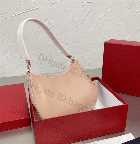 high shoulder 2021 luxurys designers bags bag underarm crossbody half quality handbag moon messenger women totes fashion retro classic dbed 
high shoulder 2021 luxurys designers bags bag underarm crossbody half quality handbag moon messenger women totes fashion retro classic dbed