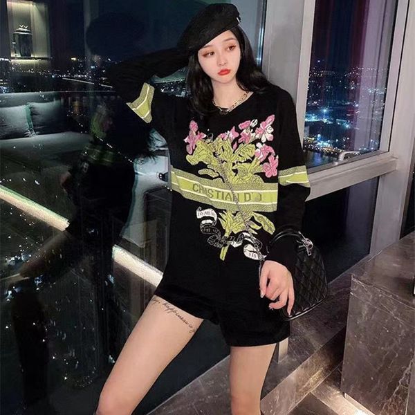21ss autumn and winter new fashion soft loose embroidered round neck knitted ins trend ol commuter, Black
21ss autumn and winter new fashion soft loose embroidered round neck knitted ins trend ol commuter, Black