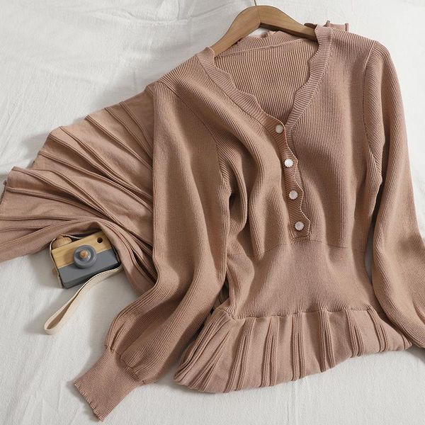 casual dresses elegant buttoned wavy edge v-neck knitted dress lady bottomed pleated long 2021 autumn vintage solid a-line women, Black;gray
casual dresses elegant buttoned wavy edge v-neck knitted dress lady bottomed pleated long 2021 autumn vintage solid a-line women, Black;gray