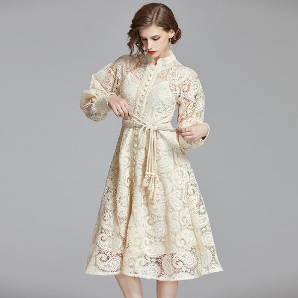 casual dresses autumn vintage hollow out embroidery lace dress 2021 runway fashion lantern sleeve women elegant single-breasted party, Black;gray
casual dresses autumn vintage hollow out embroidery lace dress 2021 runway fashion lantern sleeve women elegant single-breasted party, Black;gray
