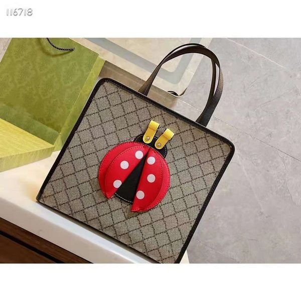 designer beetle children's shopping bag handbag small basket modeling gift box packaging
designer beetle children's shopping bag handbag small basket modeling gift box packaging