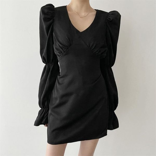 spring autumn product retro v-neck pleated dress women's waist slimming short flared sleeve uk823 210506, Black;gray
spring autumn product retro v-neck pleated dress women's waist slimming short flared sleeve uk823 210506, Black;gray