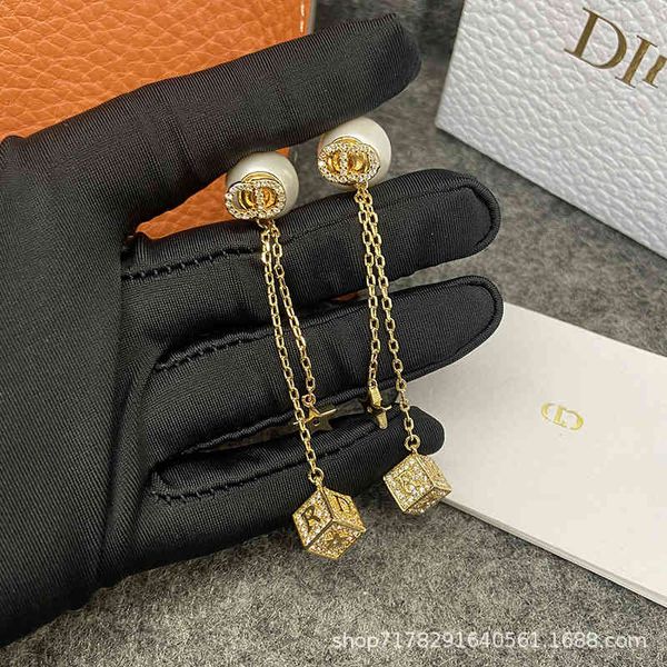 d baroque dice earrings female pearl long tassel high sense star temperament french, Golden
d baroque dice earrings female pearl long tassel high sense star temperament french, Golden