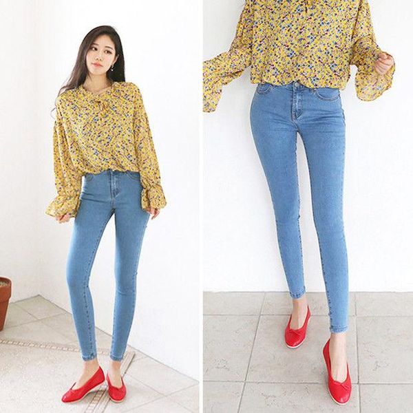 high waist stretch jeans women's capris tight legged 2021 spring and autumn korean light blue pants
high waist stretch jeans women's capris tight legged 2021 spring and autumn korean light blue pants