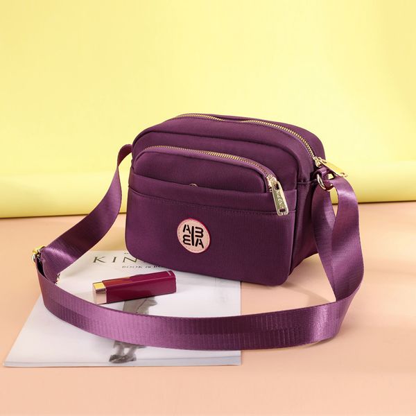 nylon cloth fashion simple messenger women's 2021 new lightweight multi pocket spring and summer single shoulder leisure bag
nylon cloth fashion simple messenger women's 2021 new lightweight multi pocket spring and summer single shoulder leisure bag