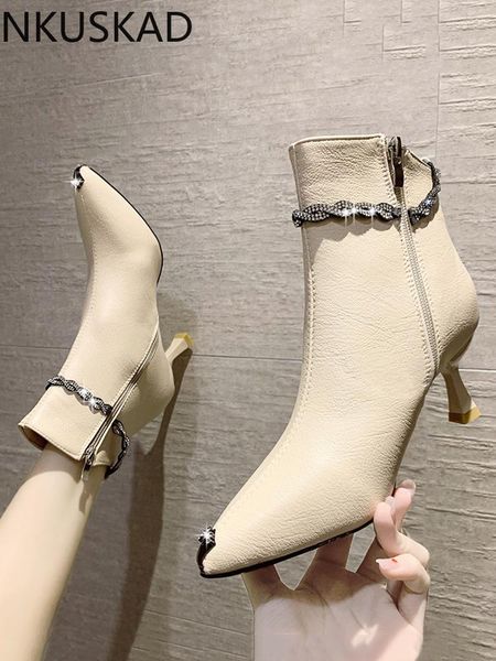 boots lady women shoes autumn winter footwear zipper crystal boots-women luxury designer high heel rubber 2021 rhinestone rock, Black
boots lady women shoes autumn winter footwear zipper crystal boots-women luxury designer high heel rubber 2021 rhinestone rock, Black