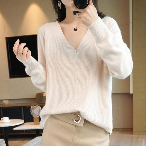 women's sweaters 20 v-neck loose casual 100% wool sweater pure color knitted full-sleeve pullover autumn and winter product, White;black
women's sweaters 20 v-neck loose casual 100% wool sweater pure color knitted full-sleeve pullover autumn and winter product, White;black