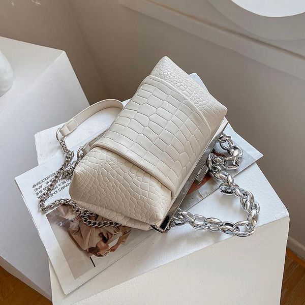 cross body small clip design stone pattern pu leather crossbody shoulder bags for women 2021 summer thick chain handbags female
cross body small clip design stone pattern pu leather crossbody shoulder bags for women 2021 summer thick chain handbags female