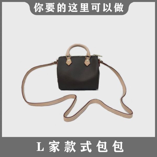 designer bags akend l mini color changing leather nano pillow classic fashion portable one shoulder slant zhouzhoubao123 old bag flower
designer bags akend l mini color changing leather nano pillow classic fashion portable one shoulder slant zhouzhoubao123 old bag flower
