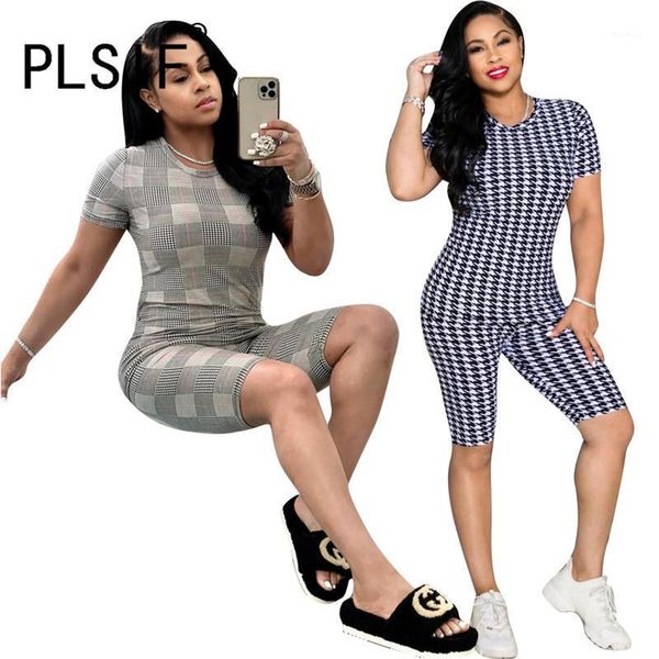 women's tracksuits women o neck shorts set summer casual print 2 pieces clothes and suit, Gray
women's tracksuits women o neck shorts set summer casual print 2 pieces clothes and suit, Gray