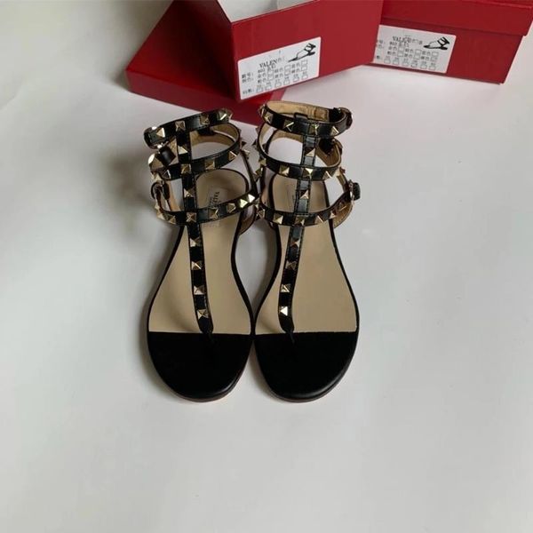 sandals designer women's flat sandals. comfortable rivet sandals, suitable for travel and beach vacations summer 2021, Black
sandals designer women's flat sandals. comfortable rivet sandals, suitable for travel and beach vacations summer 2021, Black