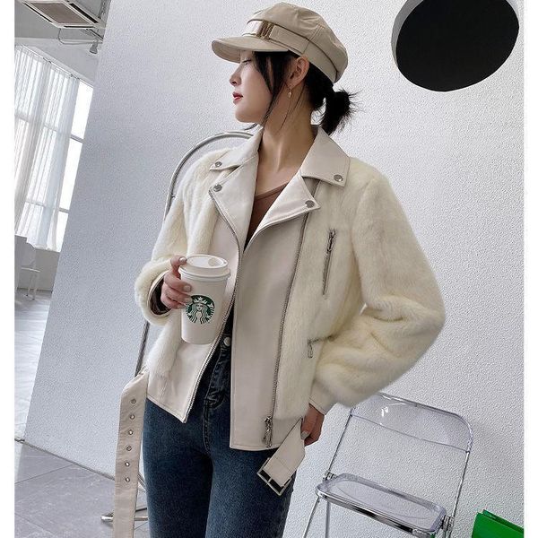 women's fur & faux 2021 women autumn winter coat with leather thickening warm overcoat female casual long sleeve jacket n182, Black
women's fur & faux 2021 women autumn winter coat with leather thickening warm overcoat female casual long sleeve jacket n182, Black