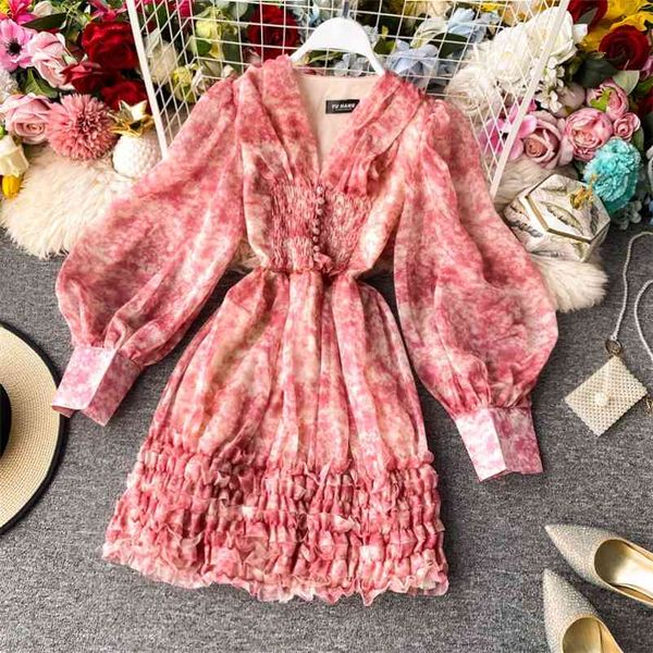 lolita style women chiffon dress summer v-neck puff sleeve button print dresses slim sweet bodycon vestidos 210531, Black;gray
lolita style women chiffon dress summer v-neck puff sleeve button print dresses slim sweet bodycon vestidos 210531, Black;gray