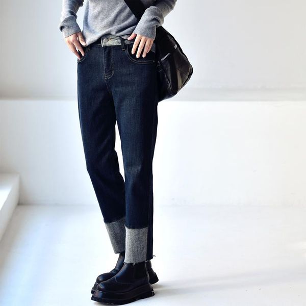 south korean version of the impact color design loose-fitting straight leg jeans nine minutes thin women's pants & capris, Black;white
south korean version of the impact color design loose-fitting straight leg jeans nine minutes thin women's pants & capris, Black;white