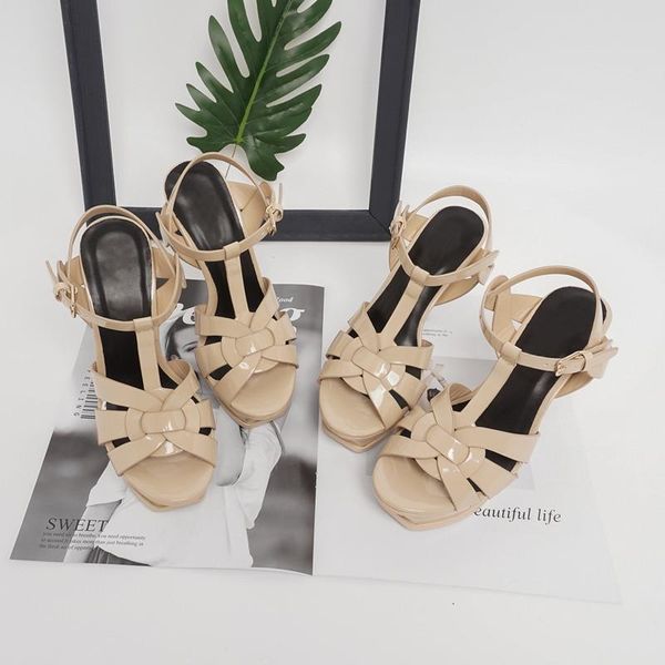 sandals platform high-heeled shoes with open toe and buckle summer thick sole high elegant temperament, Black
sandals platform high-heeled shoes with open toe and buckle summer thick sole high elegant temperament, Black