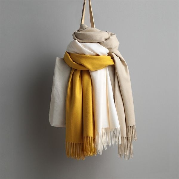 Autumn and winter 2020 super large scarf women's warm tassel shawl solid color cashmere thickening dual purpose, Blue;black
Autumn and winter 2020 super large scarf women's warm tassel shawl solid color cashmere thickening dual purpose, Blue;black