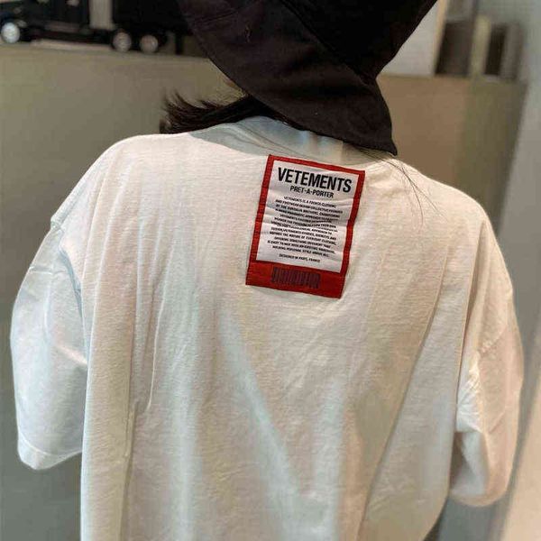 2021 street fashion vetements summer hip hop round neck short sleeve casual harajuku pure cotton men women 1:1 g1207, White;black
2021 street fashion vetements summer hip hop round neck short sleeve casual harajuku pure cotton men women 1:1 g1207, White;black