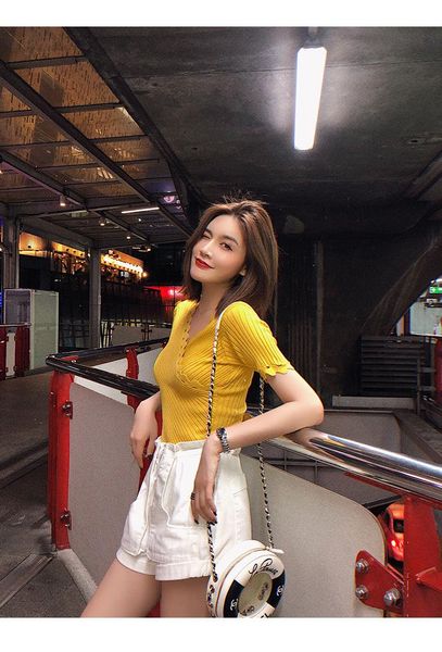 women's t-shirt ice silk sweater short summer 2021 cross v-neck patchwork outerwear short-sleeved for women, White
women's t-shirt ice silk sweater short summer 2021 cross v-neck patchwork outerwear short-sleeved for women, White