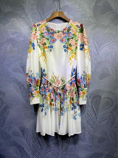 casual dresses 2021 runways autumn women's floral print long sleeves dress chic women vintage c162, Black;gray
casual dresses 2021 runways autumn women's floral print long sleeves dress chic women vintage c162, Black;gray