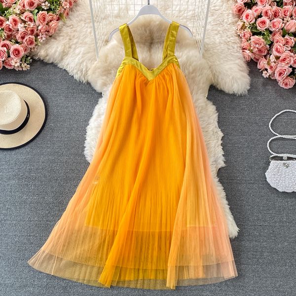 purple/green/blue spaghetti strap draped midi dress summer women v-neck sleeveless loose mesh vestidos female 2021 new, Black;gray
purple/green/blue spaghetti strap draped midi dress summer women v-neck sleeveless loose mesh vestidos female 2021 new, Black;gray