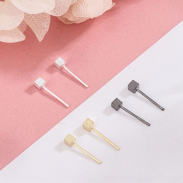 K7j s925 silver geometric square wire drawing stud mini for women s925 silver and earrings geometric square wire drawing stud mini earring, Golden;silver
K7j s925 silver geometric square wire drawing stud mini for women s925 silver and earrings geometric square wire drawing stud mini earring, Golden;silver