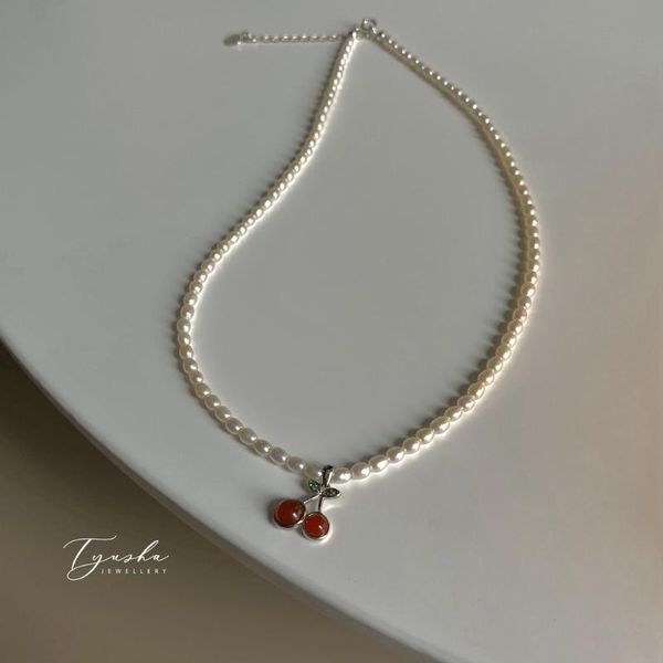 chains tyusha vintage cherry red agate natural fresh water pearl necklace clavicle chain minority design female, Silver
chains tyusha vintage cherry red agate natural fresh water pearl necklace clavicle chain minority design female, Silver