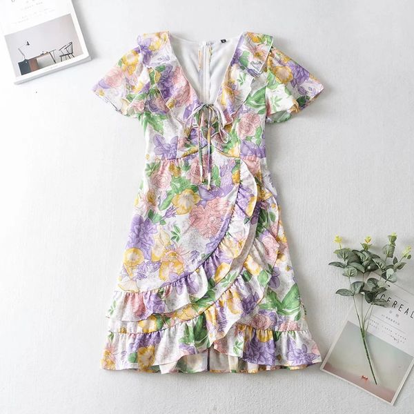casual dresses lamtrip 2021 spring summer flowers print romantic sext ruffles deep v-neck french chic mini rustic lady chiffon s, Black;gray
casual dresses lamtrip 2021 spring summer flowers print romantic sext ruffles deep v-neck french chic mini rustic lady chiffon s, Black;gray