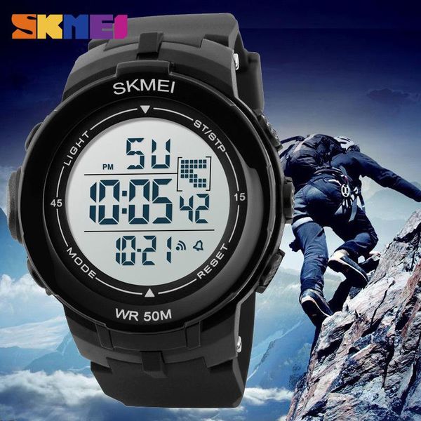 wristwatches skmei fashion outdoor sport watch men led display multifunction resistant 5bar waterproof digital reloj homb 2021, Slivery;brown
wristwatches skmei fashion outdoor sport watch men led display multifunction resistant 5bar waterproof digital reloj homb 2021, Slivery;brown