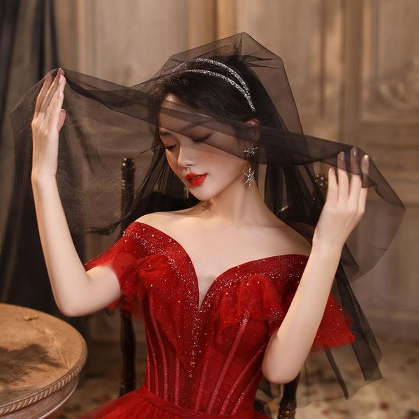bridal veils short tulle wedding veilsr with comb black veil for bride marriage accessories
bridal veils short tulle wedding veilsr with comb black veil for bride marriage accessories