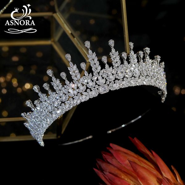 3a cz wedding crown jewelry bridal retro headdress luxury crystal tiaras and crown a00873 wedding headdress, Golden;white
3a cz wedding crown jewelry bridal retro headdress luxury crystal tiaras and crown a00873 wedding headdress, Golden;white
