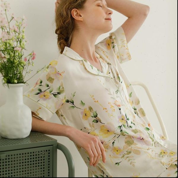 viscose multiflora rose print women sleepwear short sleeve pajama sets casual long pants soft comfortable nightwear, Black;red
viscose multiflora rose print women sleepwear short sleeve pajama sets casual long pants soft comfortable nightwear, Black;red