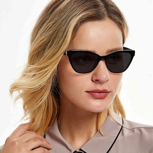 sunglasses cat eye retro for women brand luxury glasses /men vintage small oculos de sol feminino, White;black
sunglasses cat eye retro for women brand luxury glasses /men vintage small oculos de sol feminino, White;black