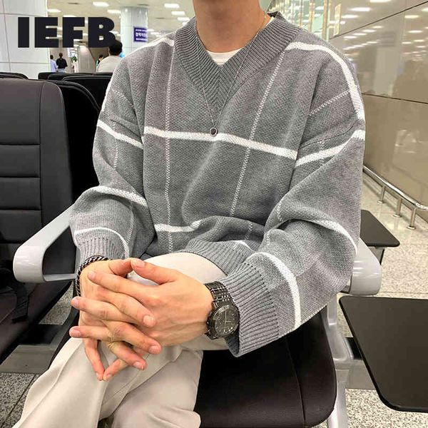 iefb autumn winter v-neck plaid sweater for men korean fashion kintwear oversized mens clothes causal all-match 9y4502 210524, White;black
iefb autumn winter v-neck plaid sweater for men korean fashion kintwear oversized mens clothes causal all-match 9y4502 210524, White;black