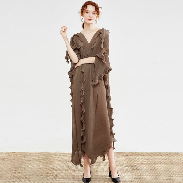 casual dresses women summer fungus flared sleeve indie dress plus size ruffled irregular sashes festa french lace clothes 5141 9sm, Black;gray
casual dresses women summer fungus flared sleeve indie dress plus size ruffled irregular sashes festa french lace clothes 5141 9sm, Black;gray