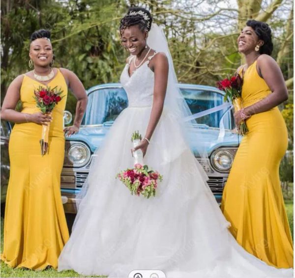 2022 simple wedding dresses bridal gown spaghetti straps sweep train castle custom made lace applique tulle plus size country garden vestido, White
2022 simple wedding dresses bridal gown spaghetti straps sweep train castle custom made lace applique tulle plus size country garden vestido, White