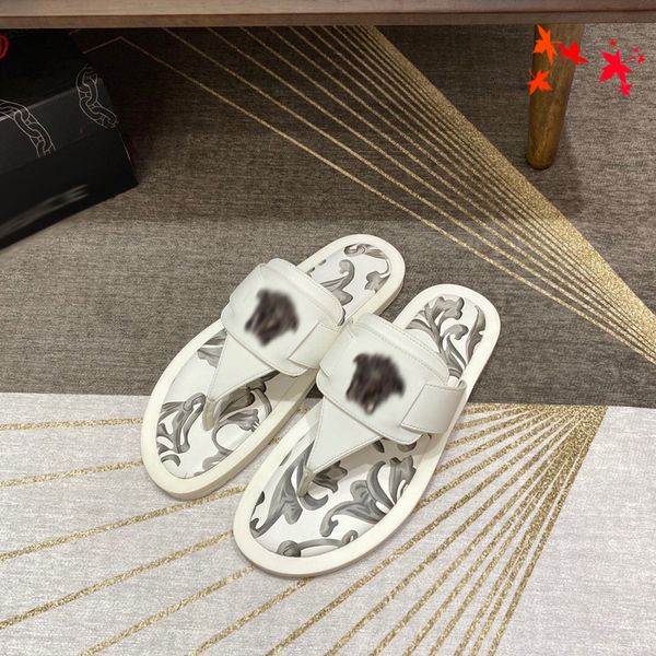 luxurys men slippers designer rubber slides sandal mens designers flat fashion shoes beach flip flops flower with box size 39-45 -g371, Black
luxurys men slippers designer rubber slides sandal mens designers flat fashion shoes beach flip flops flower with box size 39-45 -g371, Black