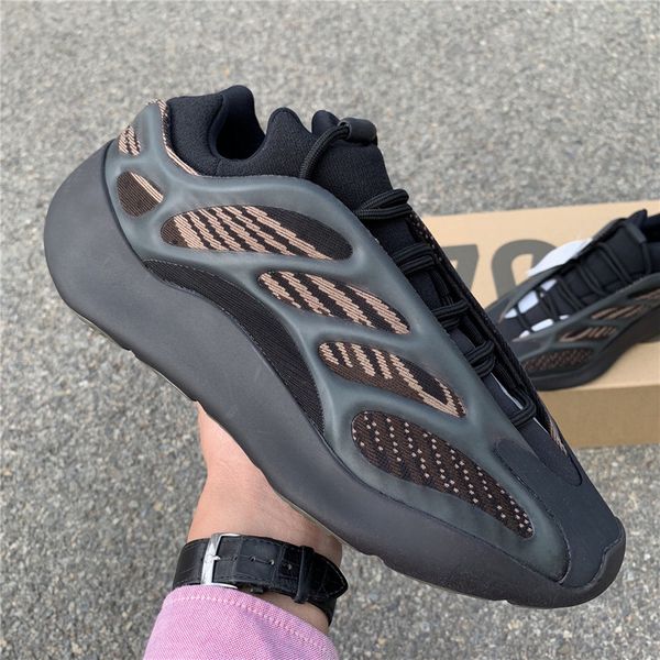 2020 authentic 700 v3 clay brown azareth azael alvah black glow in the dark kanye west man woman outdoor shoes sports sneakers
2020 authentic 700 v3 clay brown azareth azael alvah black glow in the dark kanye west man woman outdoor shoes sports sneakers
