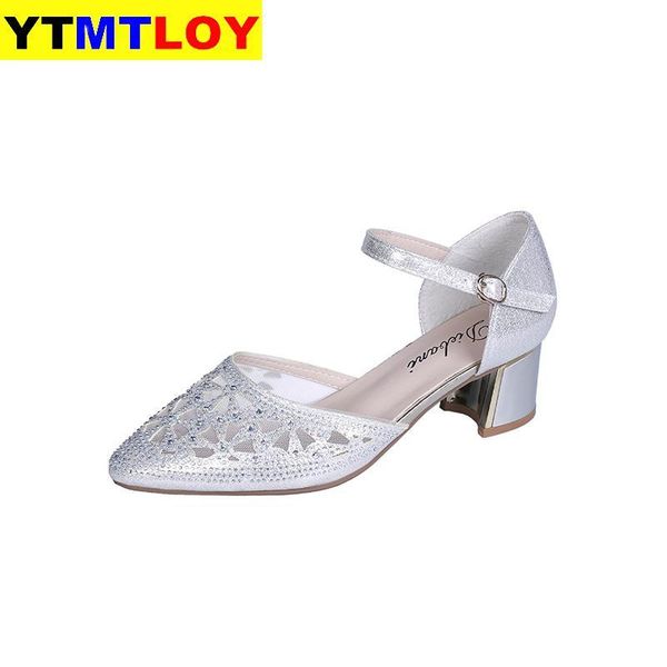 thick heel sandals female summer 2021 rhinestones with a word buckle baotou women hollow soft bottom women's shoes, Black
thick heel sandals female summer 2021 rhinestones with a word buckle baotou women hollow soft bottom women's shoes, Black