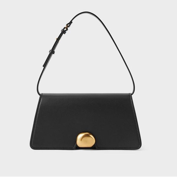 gaohe pebble ladder bag fashion metal chain handbag small red book one shoulder slant span evening bags
gaohe pebble ladder bag fashion metal chain handbag small red book one shoulder slant span evening bags
