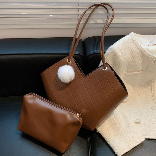 evening bags plush pendant composite bag winter women 2021 designer luxury shoulder pu leather plaid slim chain medium handbags
evening bags plush pendant composite bag winter women 2021 designer luxury shoulder pu leather plaid slim chain medium handbags