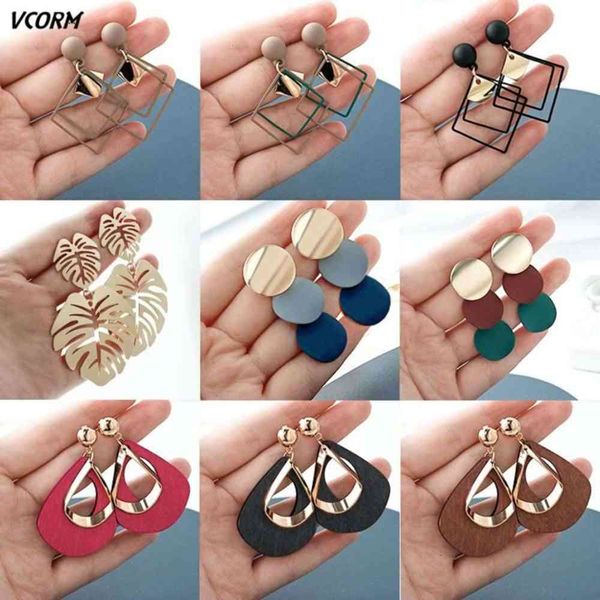 new korean acrylic earrings for women declaration vintage geometric gold dangle drop 2020 women's wedding fashion jewelry, Golden
new korean acrylic earrings for women declaration vintage geometric gold dangle drop 2020 women's wedding fashion jewelry, Golden