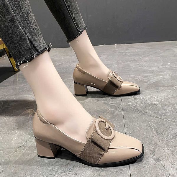 high heeled single shoe women 2021 autumn fashion soft leather leffer sho patent thick heel british style small
high heeled single shoe women 2021 autumn fashion soft leather leffer sho patent thick heel british style small