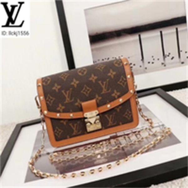 designer luxury u8g6 m4006 orange presbyopia chain crossbody bag men real leather long chain wallets compact purse clutches evening brand ke, Red;black
designer luxury u8g6 m4006 orange presbyopia chain crossbody bag men real leather long chain wallets compact purse clutches evening brand ke, Red;black
