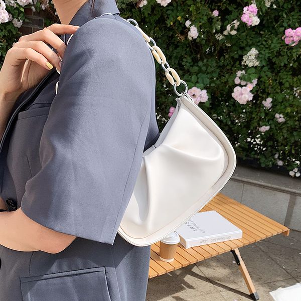 niche design messenger bag 2021 new fashion chain handbag high-end underarm bag dual-use bag shoulder width 23cm
niche design messenger bag 2021 new fashion chain handbag high-end underarm bag dual-use bag shoulder width 23cm