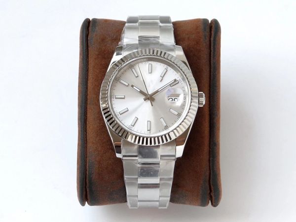 men's full automatic motor movement watch large window date waterproof sapphire scratch-proof glass 40mm dial master handbag 316 3s, Slivery;brown
men's full automatic motor movement watch large window date waterproof sapphire scratch-proof glass 40mm dial master handbag 316 3s, Slivery;brown