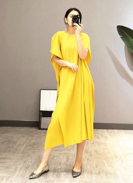 dress the fashion o-neck short sleeve solid asymmetrical loose es, Black;gray
dress the fashion o-neck short sleeve solid asymmetrical loose es, Black;gray