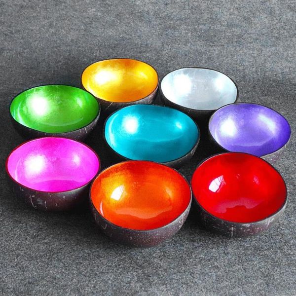 bowls container compact durable coconut shell vintage anti-wear painted for restaurant
bowls container compact durable coconut shell vintage anti-wear painted for restaurant